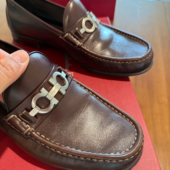 Salvatore Ferragamo “Horse -Bit” Brown Loafer Men’s size 10 pre-owned. - Picture 2 of 10